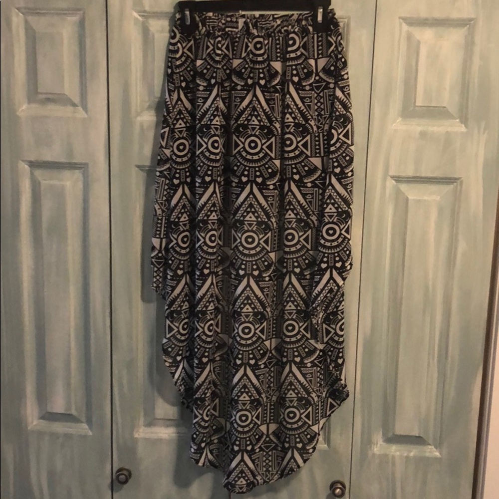 H&M High-Low Skirt - Picture 4 of 4